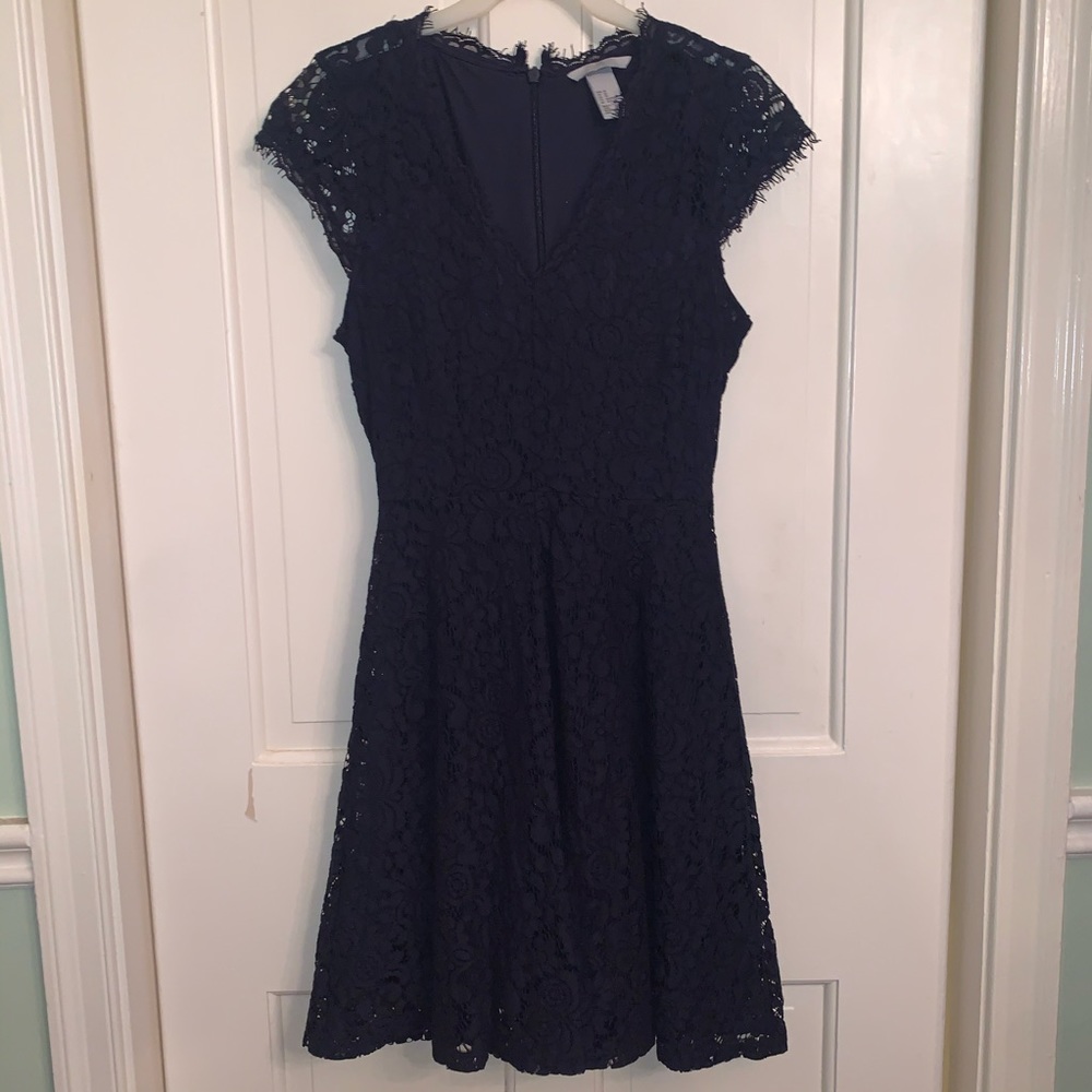 Midnight blue v-neck lace dress!